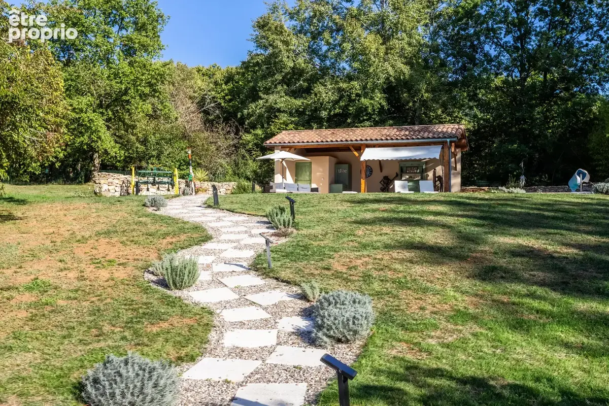 Maison de campagne avec piscine et terrain - photo 41
