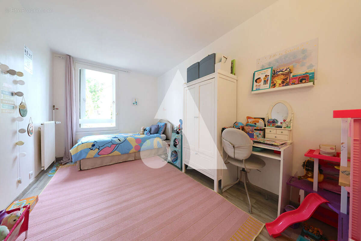 Appartement à CORBEIL-ESSONNES