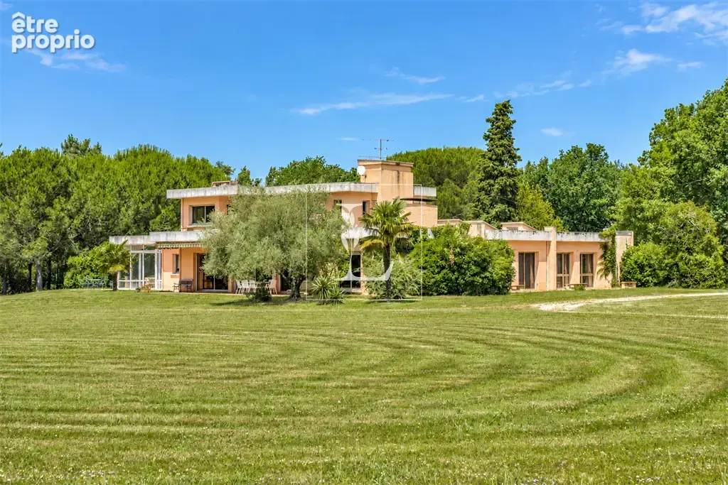 Negrepelisse — domaine familial de 9,7 hectares avec villa d’architecte, ferme de caractere et parc - photo 3