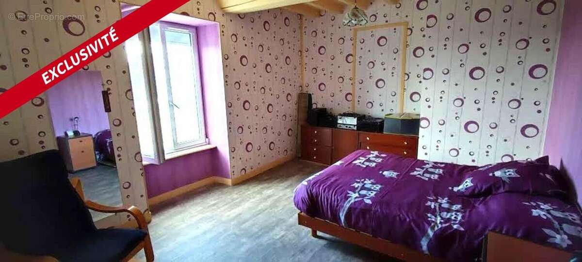 Maison à SAINT-QUENTIN-SUR-LE-HOMME