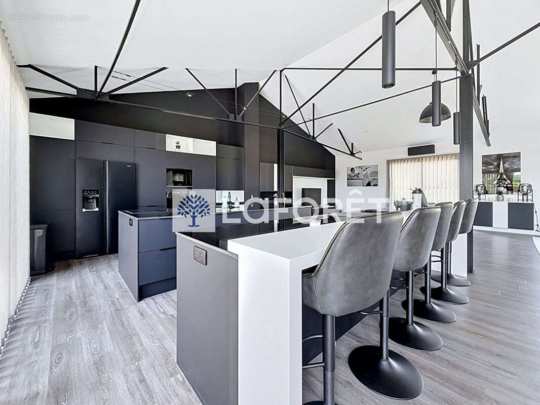 Propriété Type LOFT de standing aux prestations haut de gamme - photo 6