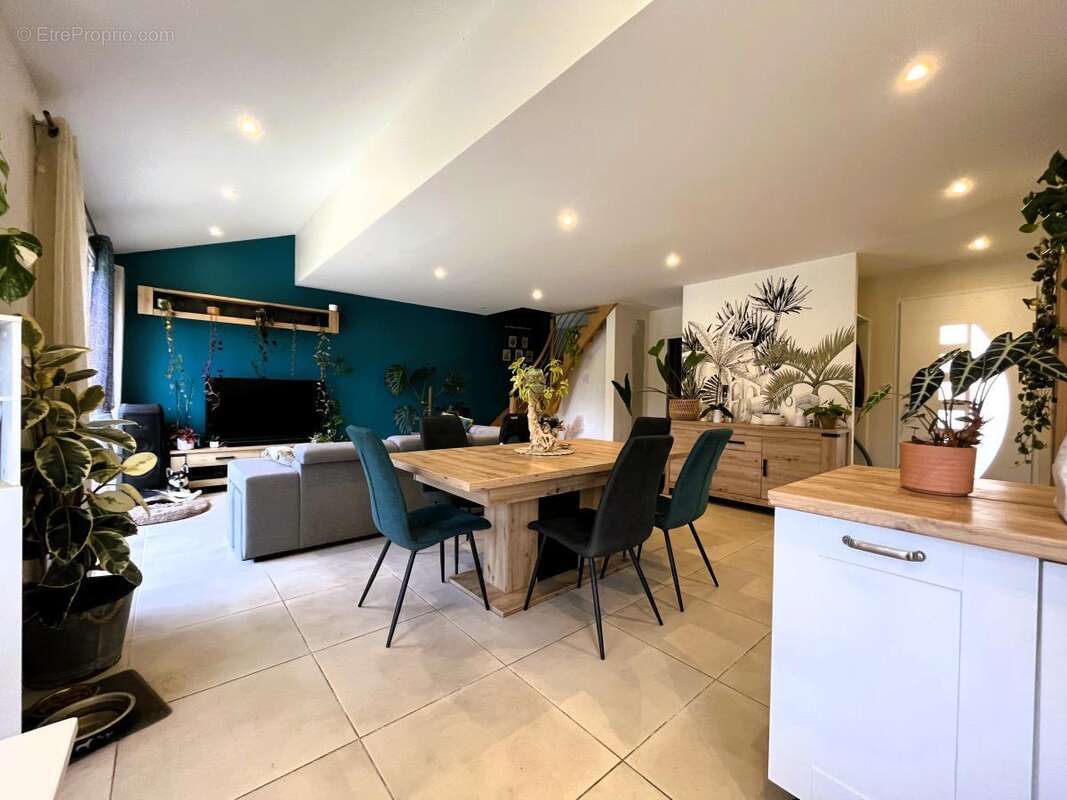 Maison 97 m² à Saint-Pere-En-Retz  - photo 2
