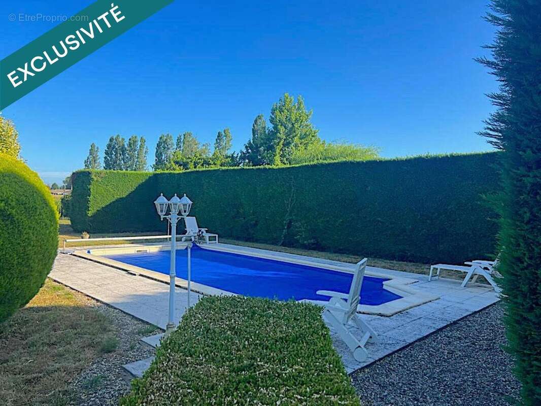 Photo 2 - Maison à POMMEVIC