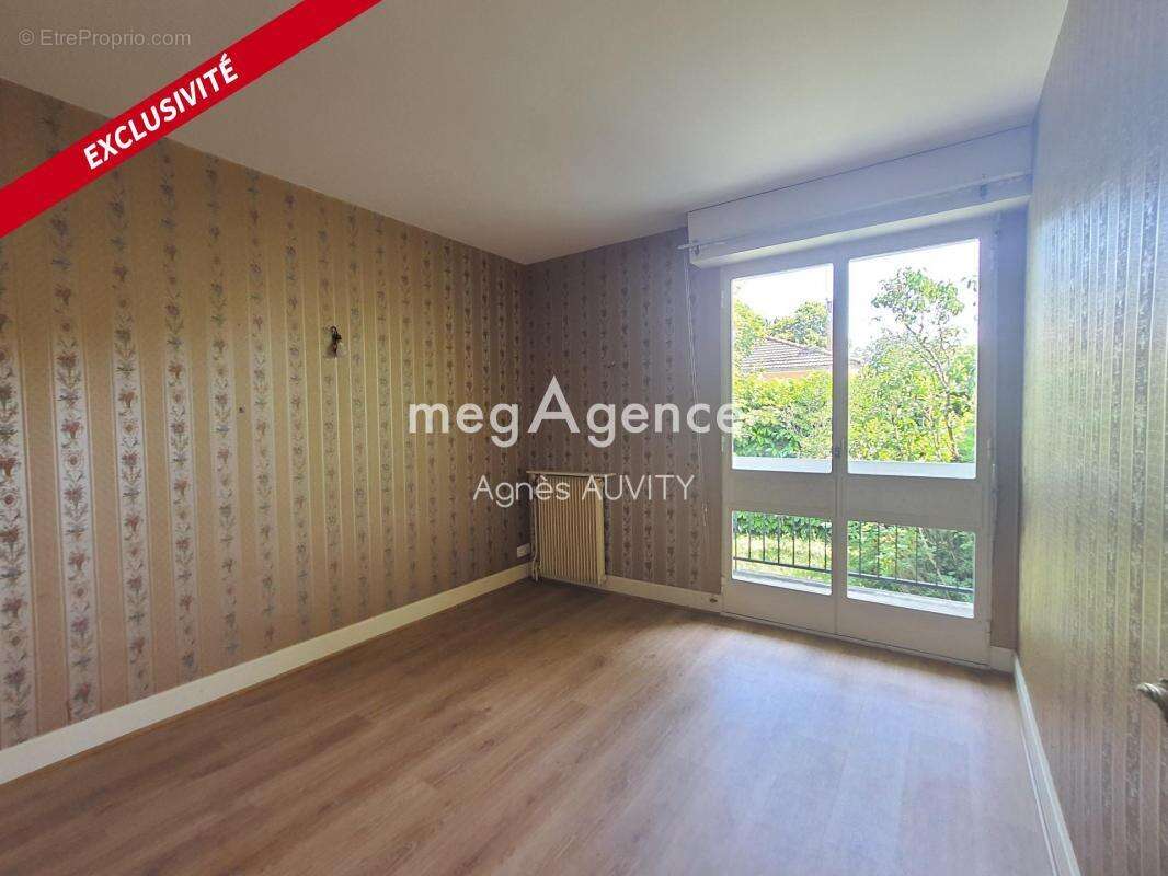 Maison à NERIS-LES-BAINS