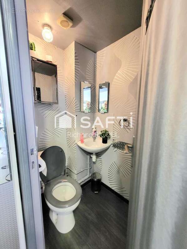 Photo 6 - Commerce à HOULGATE