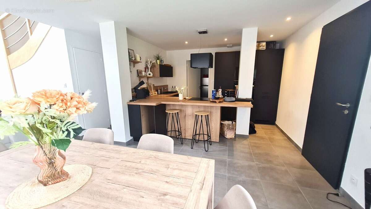 Maison à CHASNE-SUR-ILLET