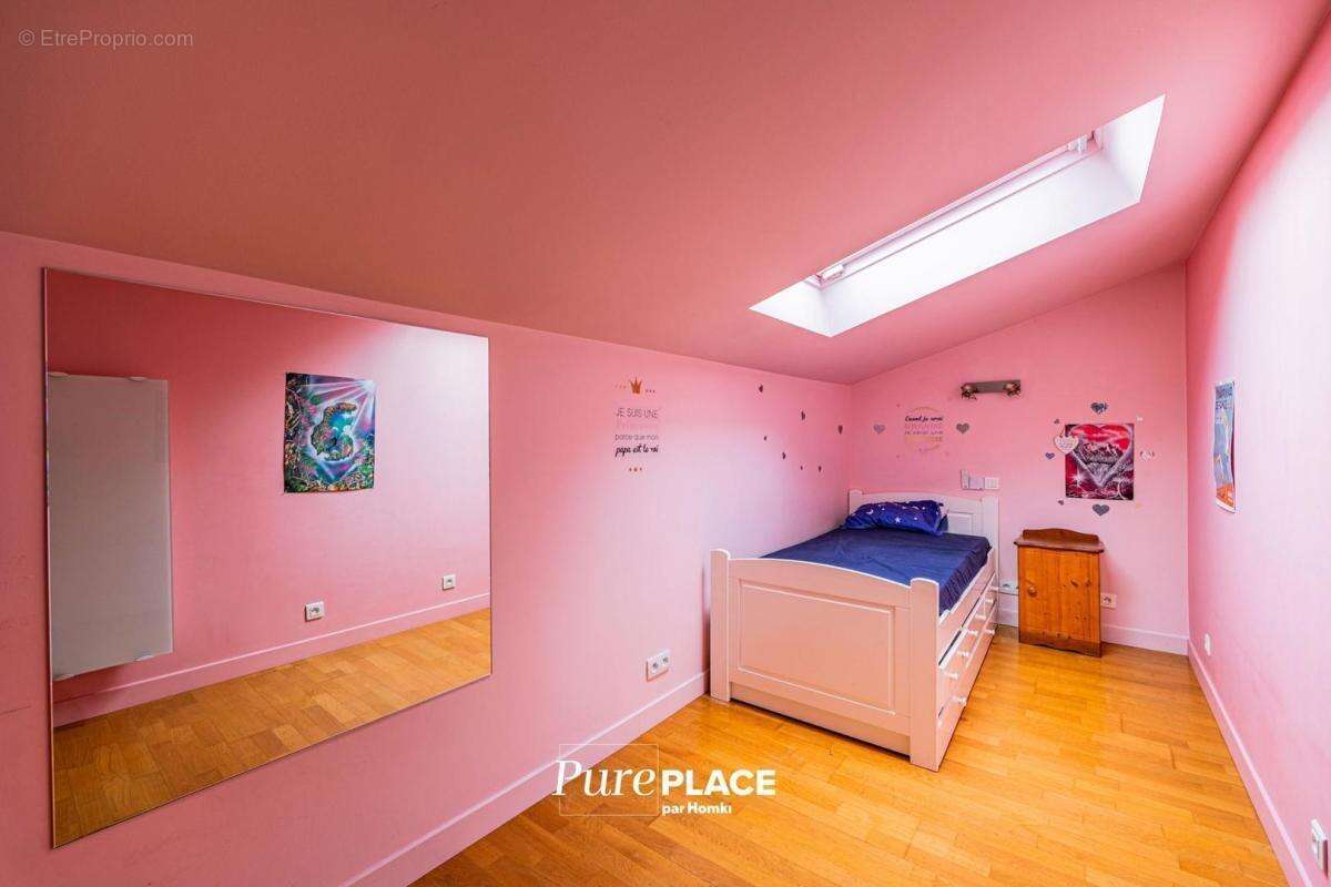 Maison à CHATILLON