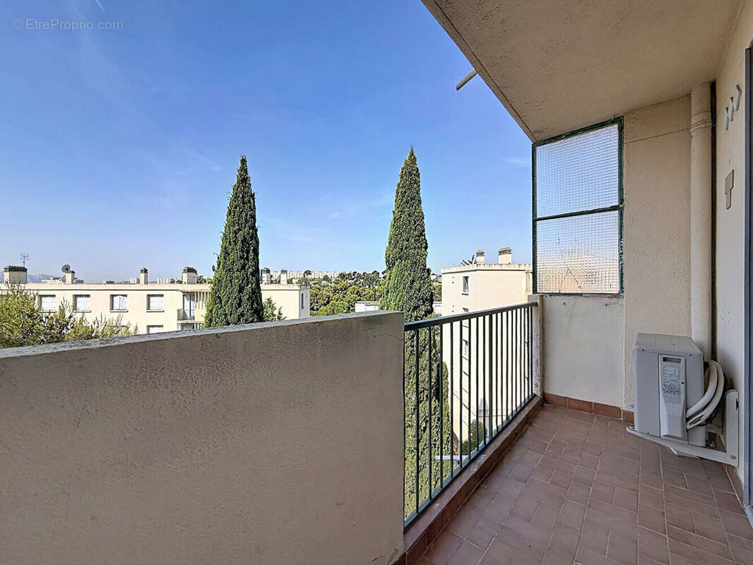 Appartement à MARSEILLE-13E