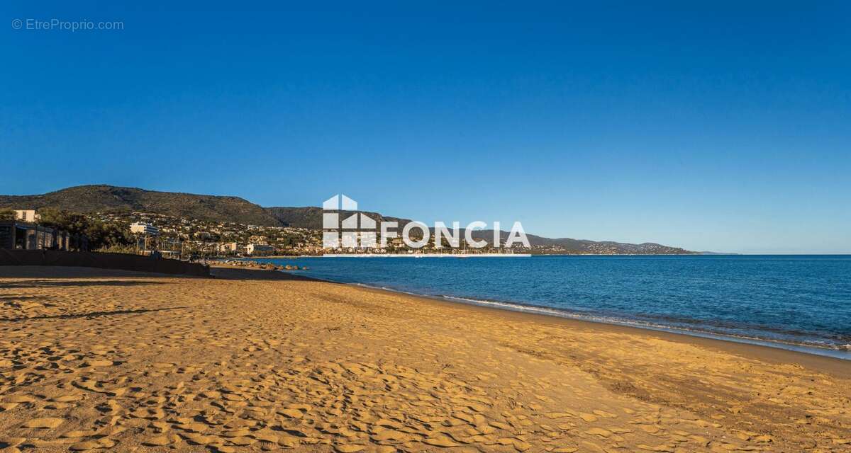 Appartement à LE LAVANDOU