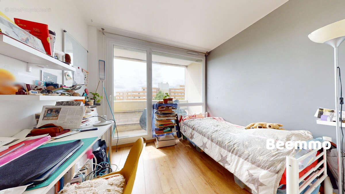 Appartement à MAISONS-ALFORT