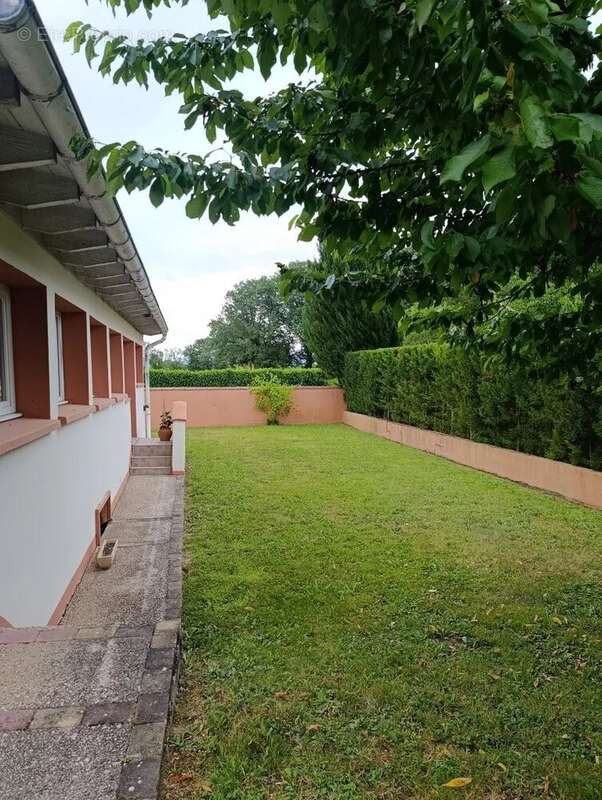 Maison à ATTIGNAT