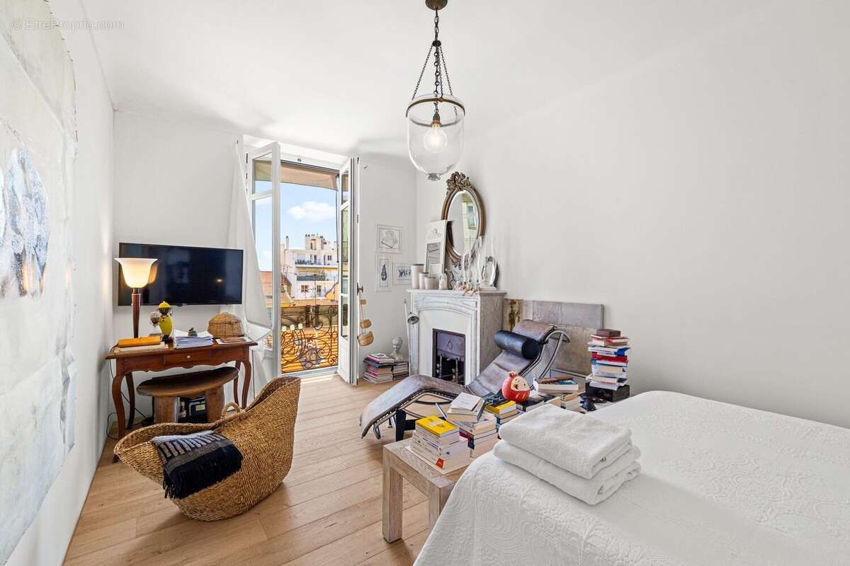 Appartement 80 m² à Nice  - photo 6