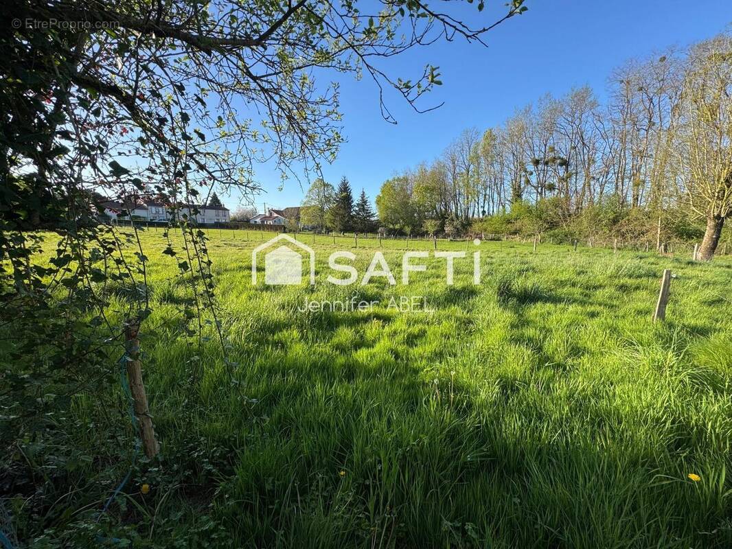 Photo 1 - Terrain à LA CHAPELLE-SAINT-LAURENT