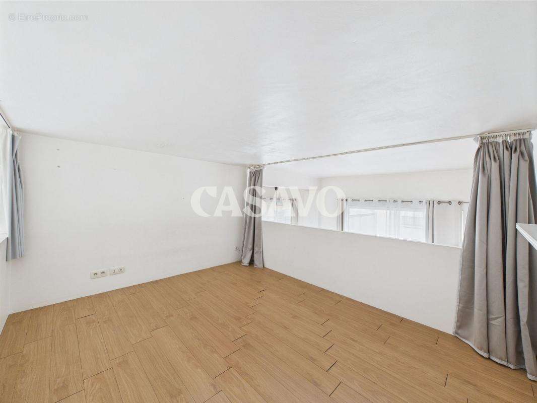 Appartement à IVRY-SUR-SEINE