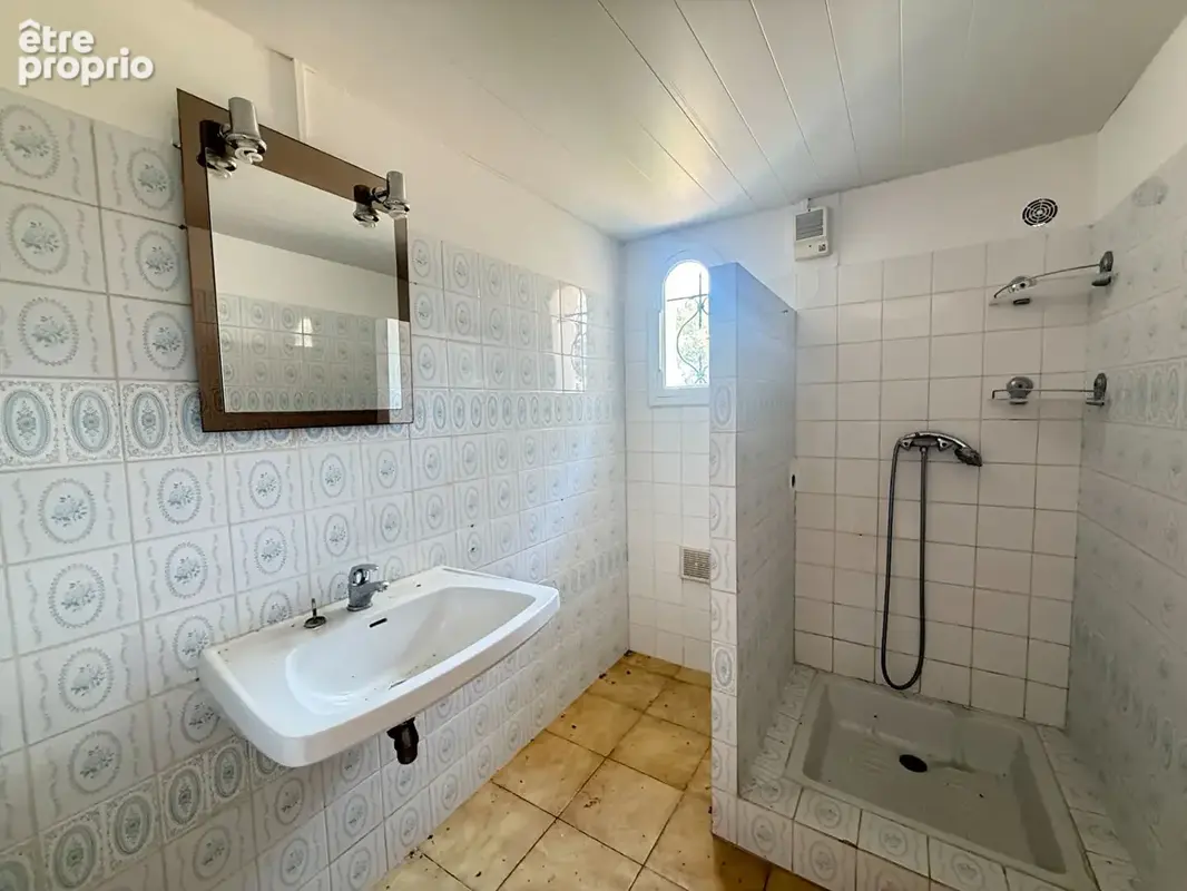 Bourlens ? Maison familiale avec appartement indépendant - photo 13
