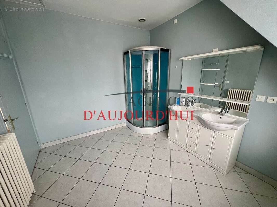 Maison à VILLERS-BOCAGE