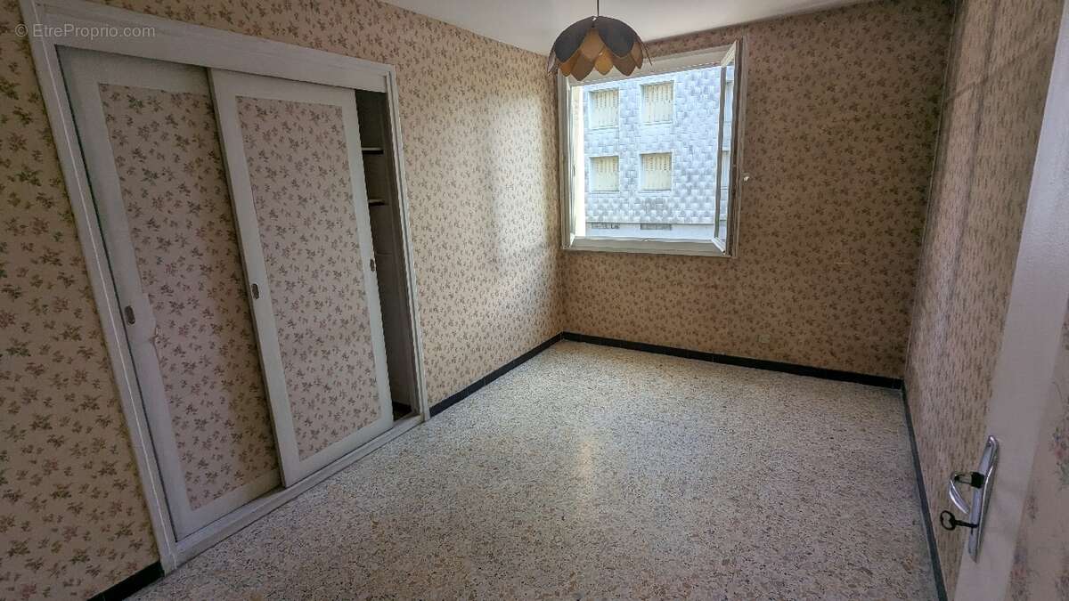 Appartement à SAINT-MARTIN-D'HERES