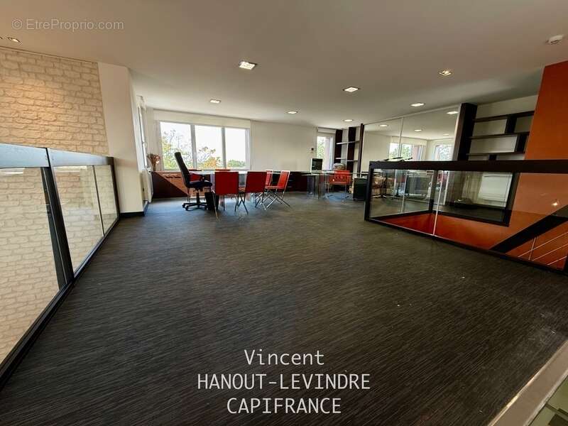 Maison à vendre 9 pièces BAZOGES EN PAILLERS (85) - photo 26