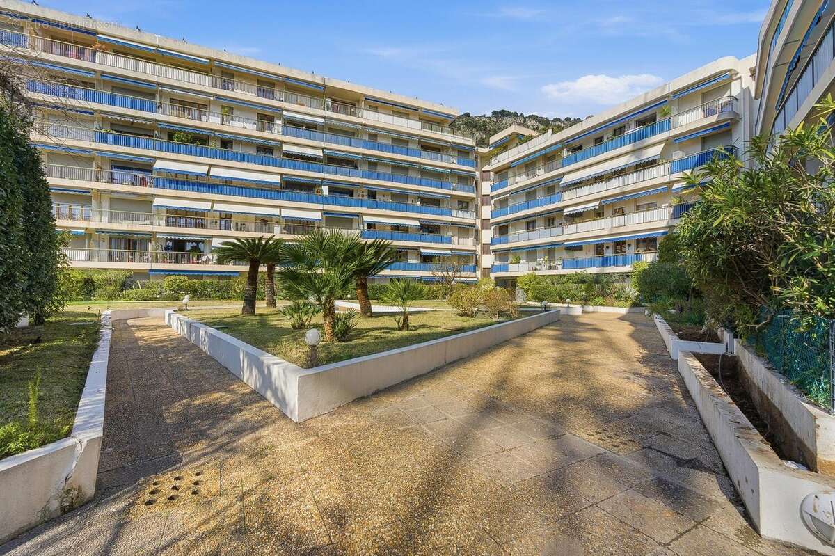 Appartement à BEAULIEU-SUR-MER