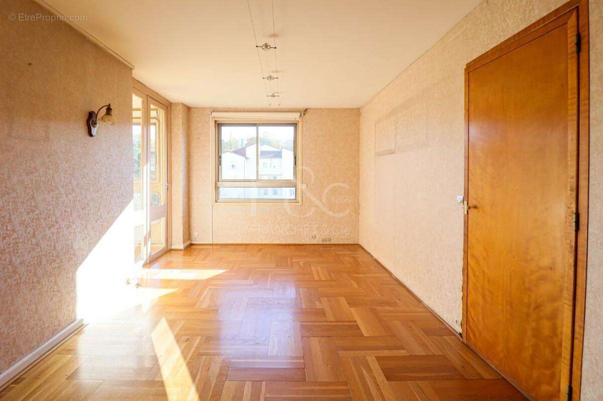 Appartement à LYON-5E