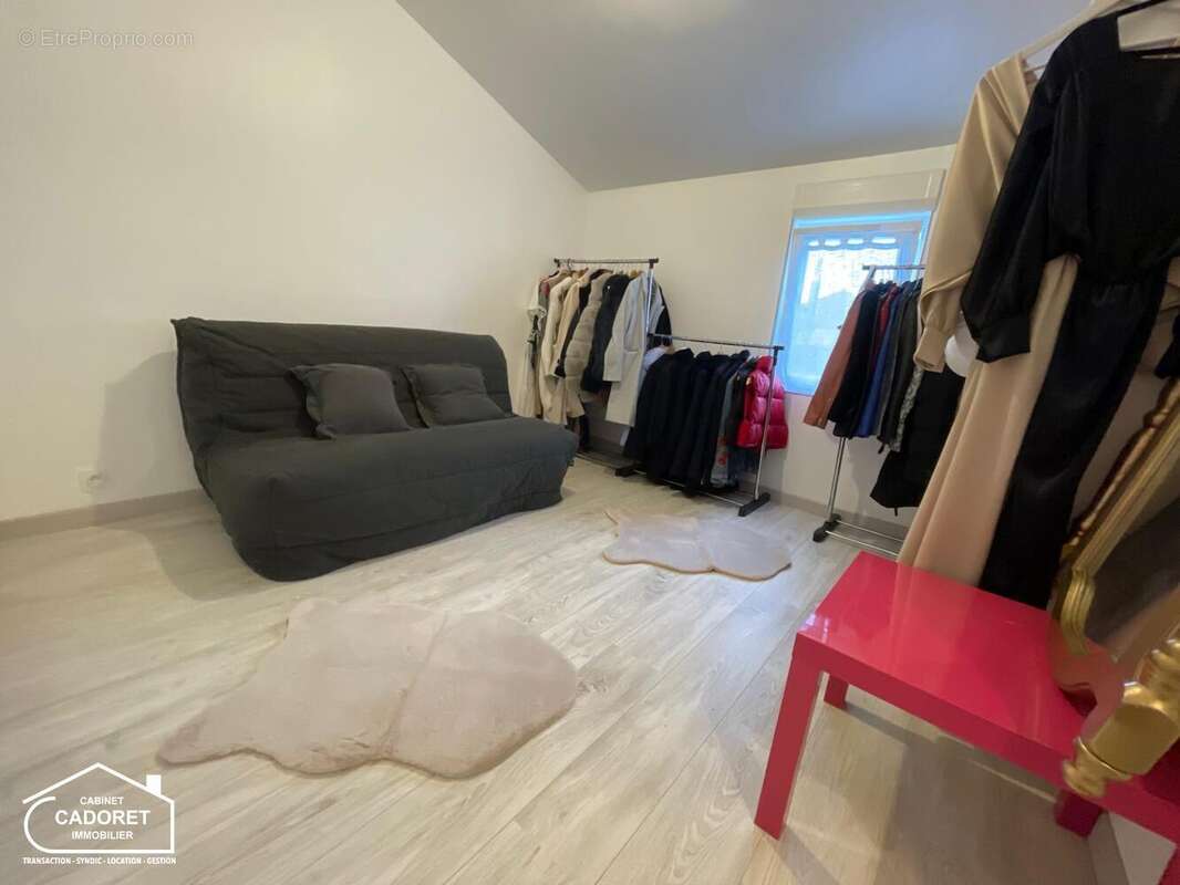   - Maison à PAIMBOEUF