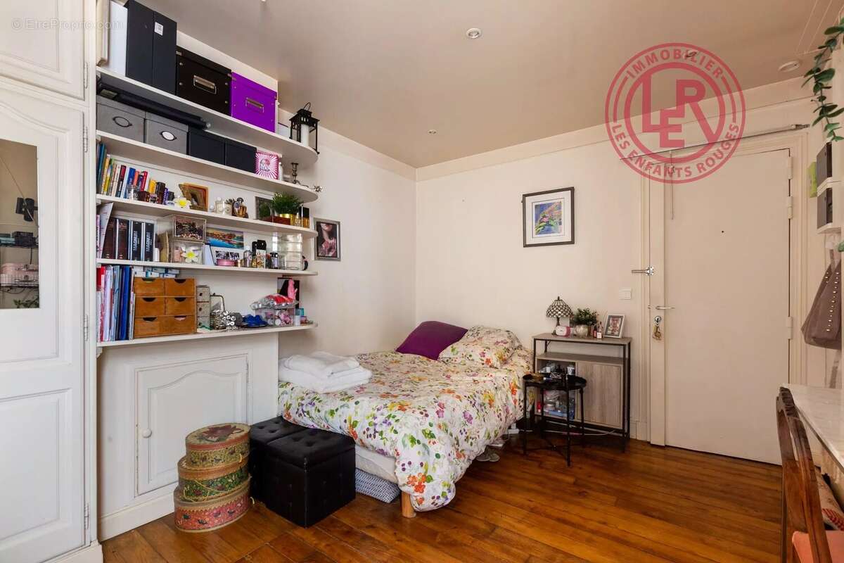 Appartement à PARIS-6E