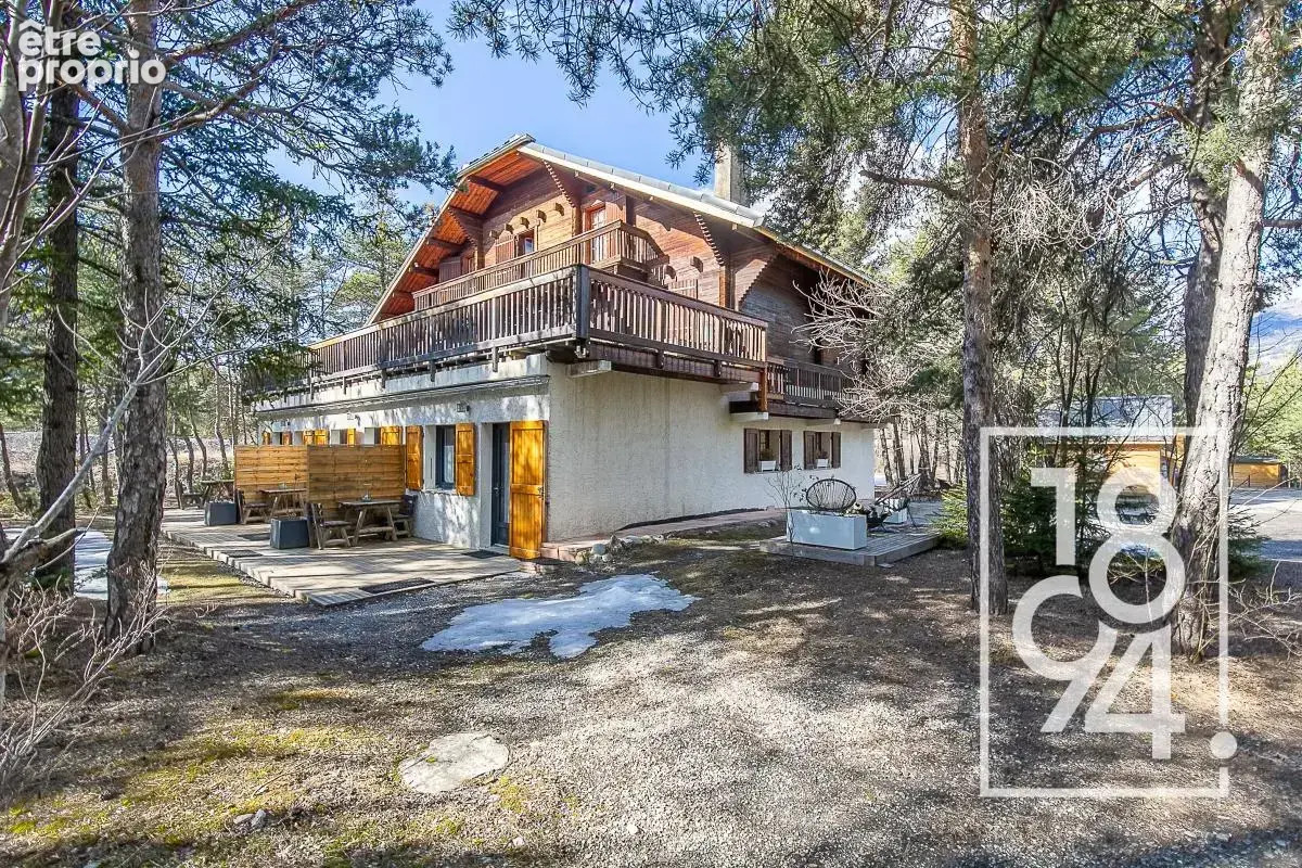 Chalet T12 à vendre Uvernet-Fours 04 (04400)  334 m²  Terrasses, Jardin  - photo 28