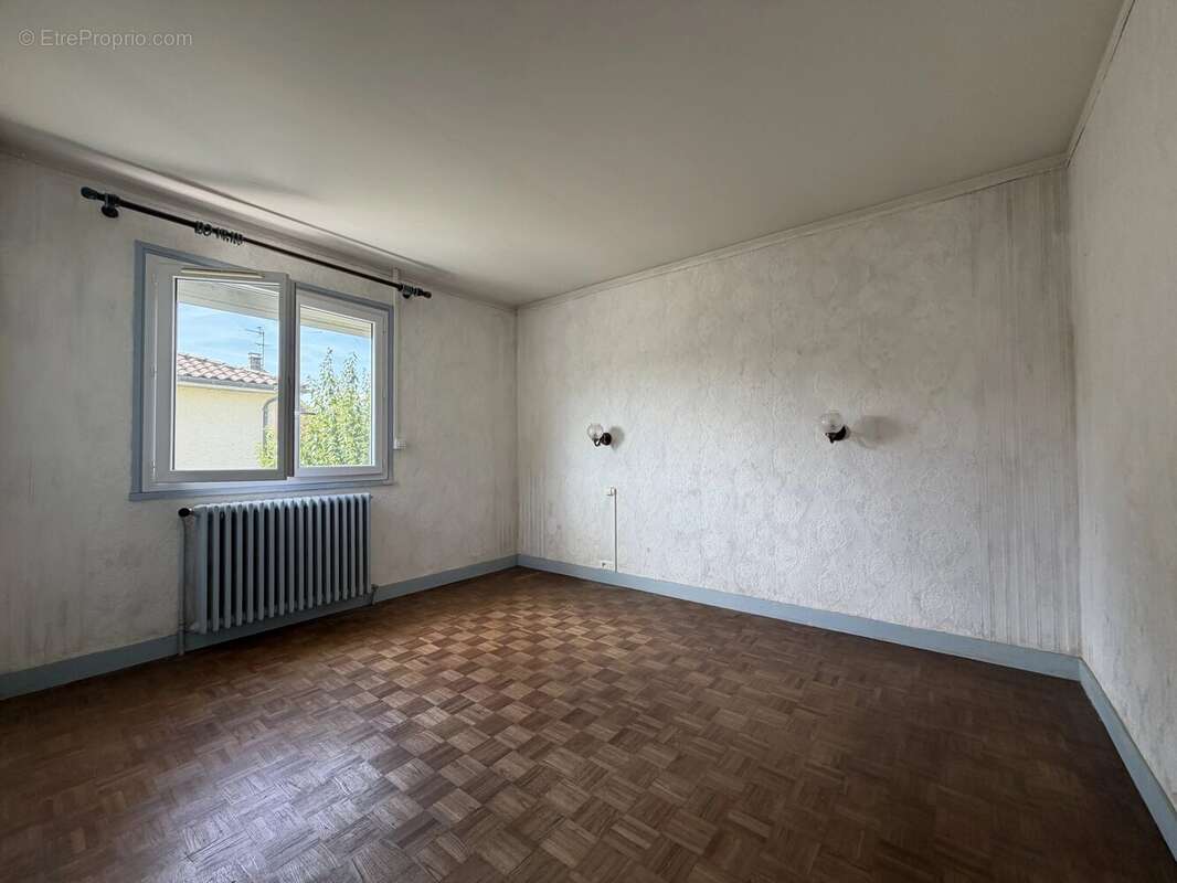 MAISON  BERGERAC - 6 pièce(s) - 115 m2 - photo 9