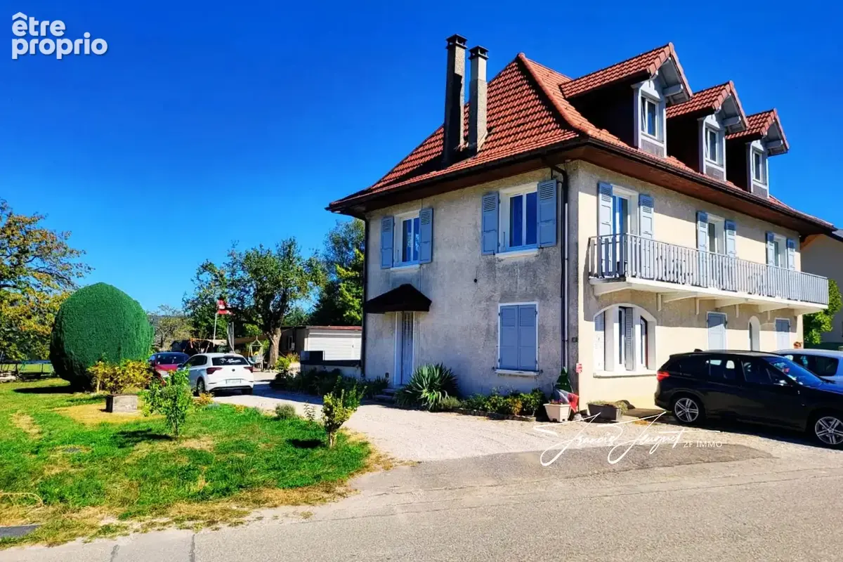 Appartement à MESIGNY