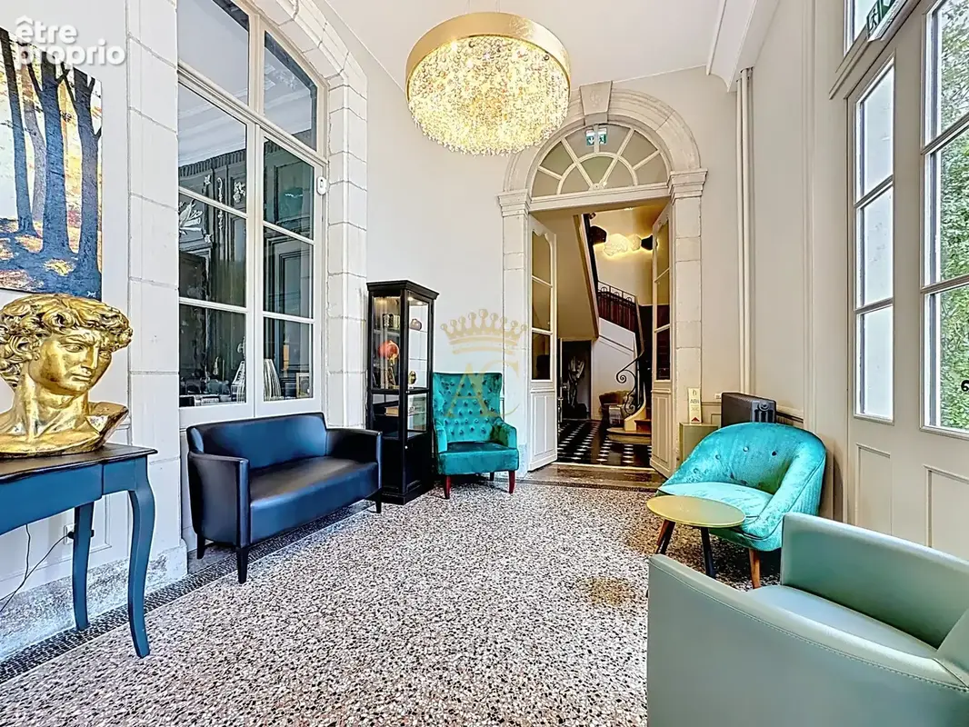Hôtel Particulier du XVIIIe siècle - Un lieu d'exception au cœur de Montreuil-sur-Mer - photo 2