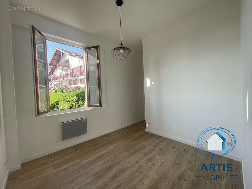 Appartement à CIBOURE