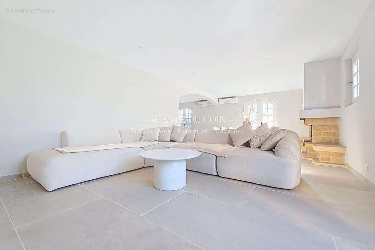 Maison à DRAGUIGNAN