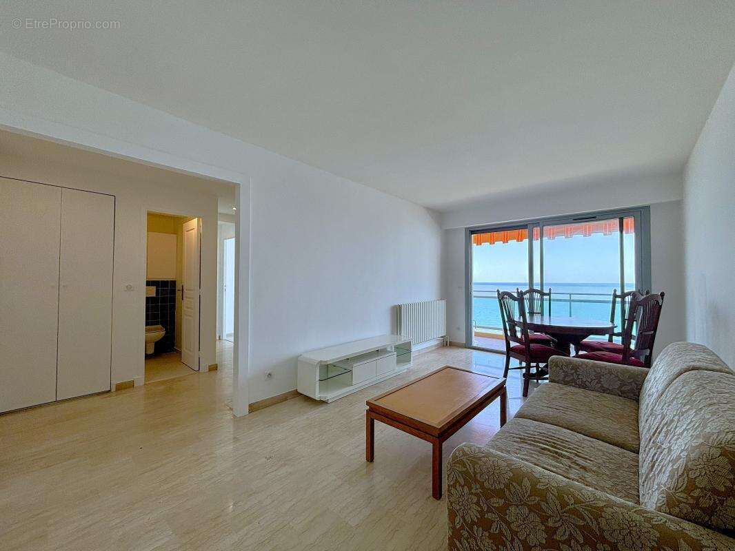 Appartement à CAGNES-SUR-MER