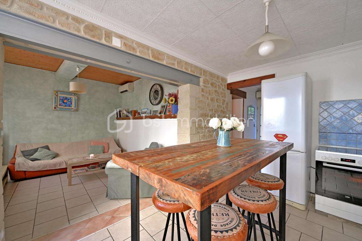 Maison à LE CAILAR