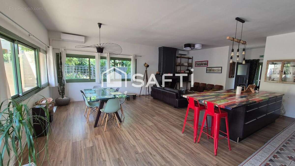 Maison 106 m² à Saint-Remy-De-Provence  - photo 3