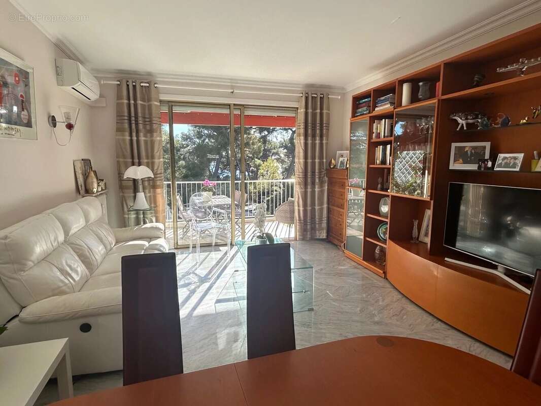 Appartement à CAGNES-SUR-MER