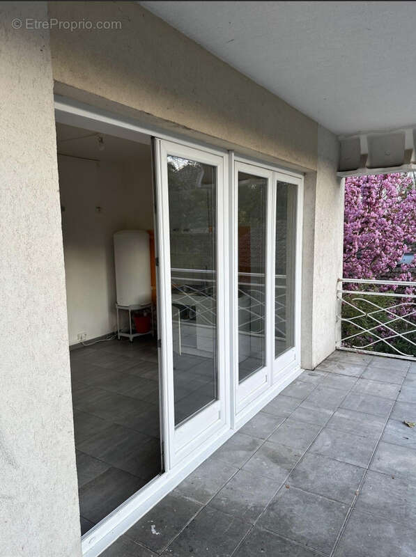 Appartement à EPINAY-SUR-ORGE