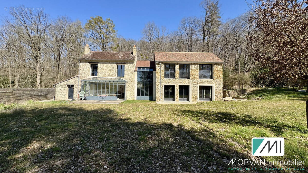 Maison à GROSROUVRE