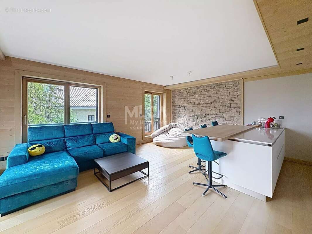 Appartement à SAINT-ETIENNE-DE-TINEE