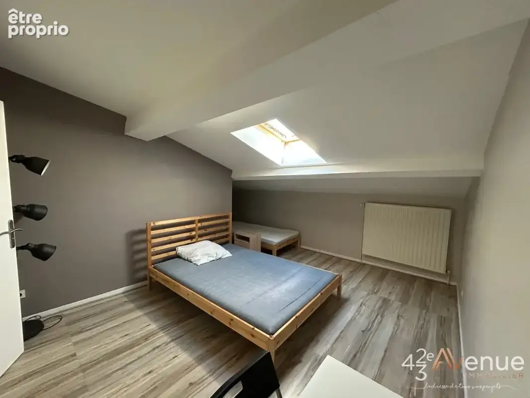 Appartement 4 pièces 83 m² à vendre à Saint-Etienne (42000) - photo 5