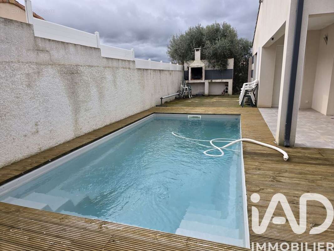 Photo 6 - Maison à GINESTAS