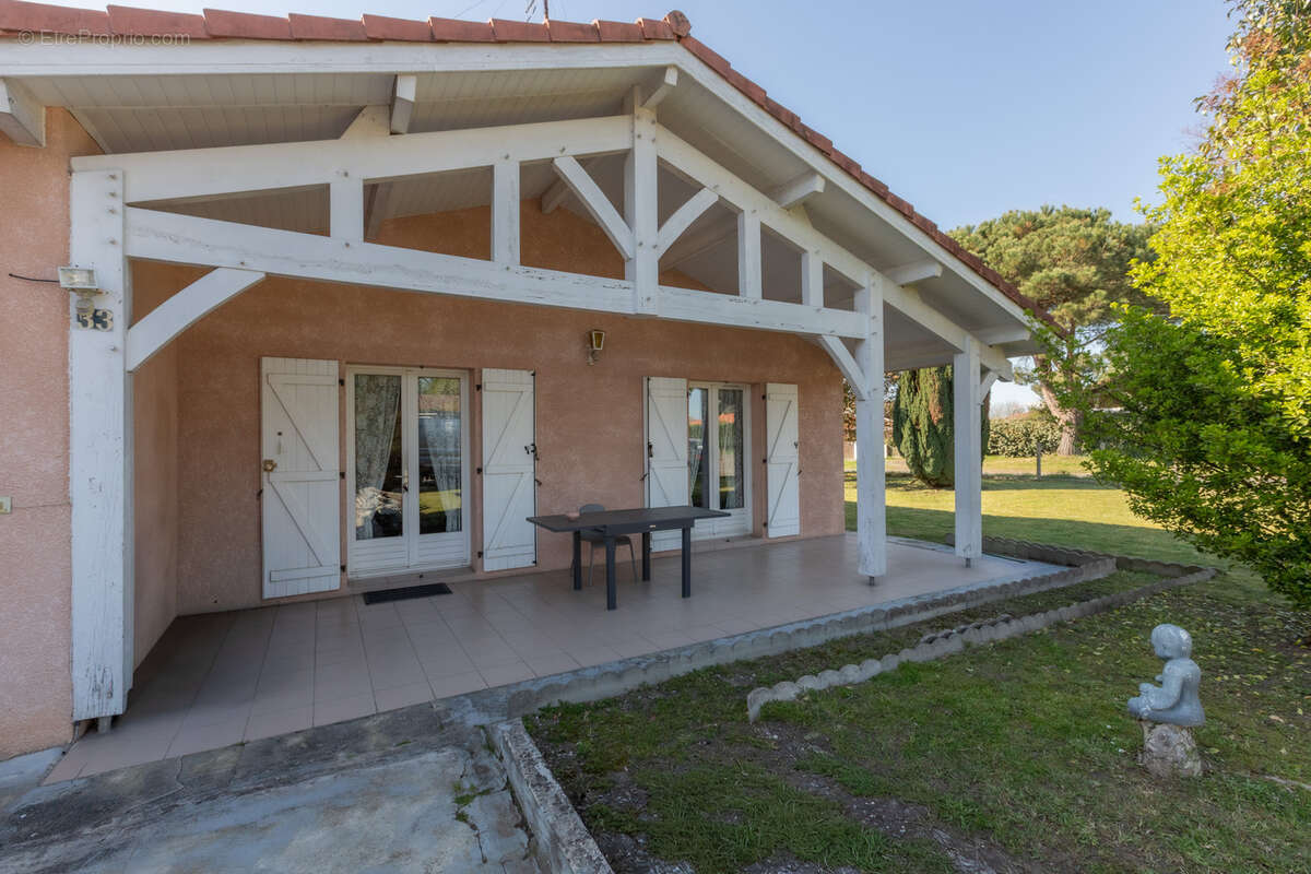 Maison à TOSSE