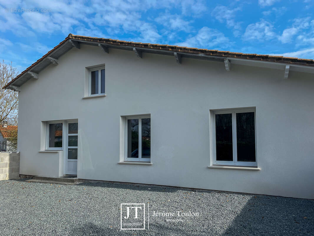 Maison à BREUILLET
