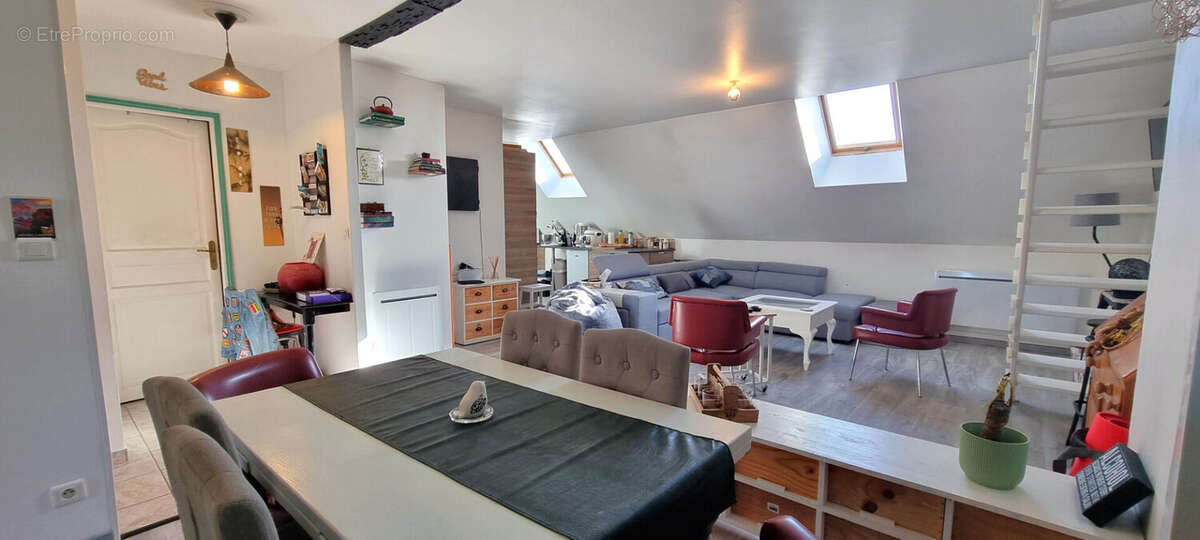 Appartement à LE MEUX