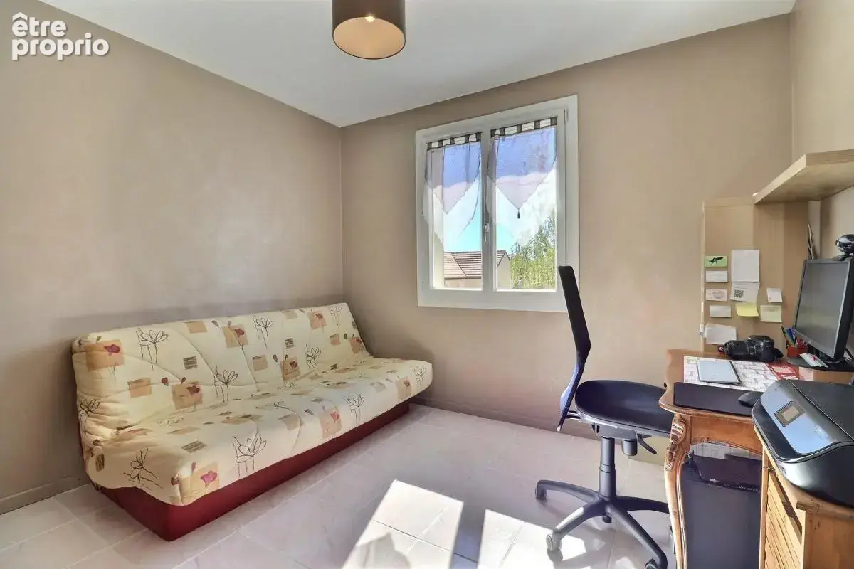 GENLIS HUCHEY - Maison sur sous-sol complet - photo 10