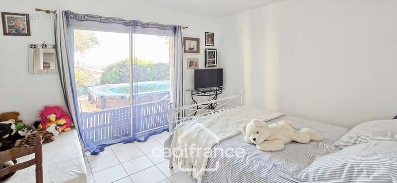 Maison à vendre 5 pièces LA FARLEDE (83)+garage double - photo 22