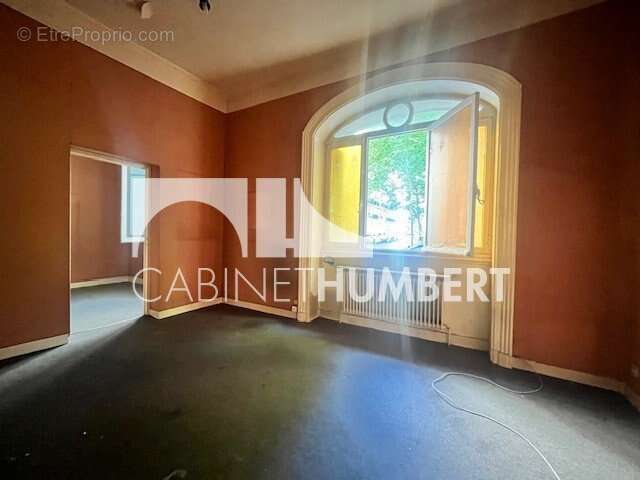 Appartement 167 m² à Saint-Etienne  - photo 2