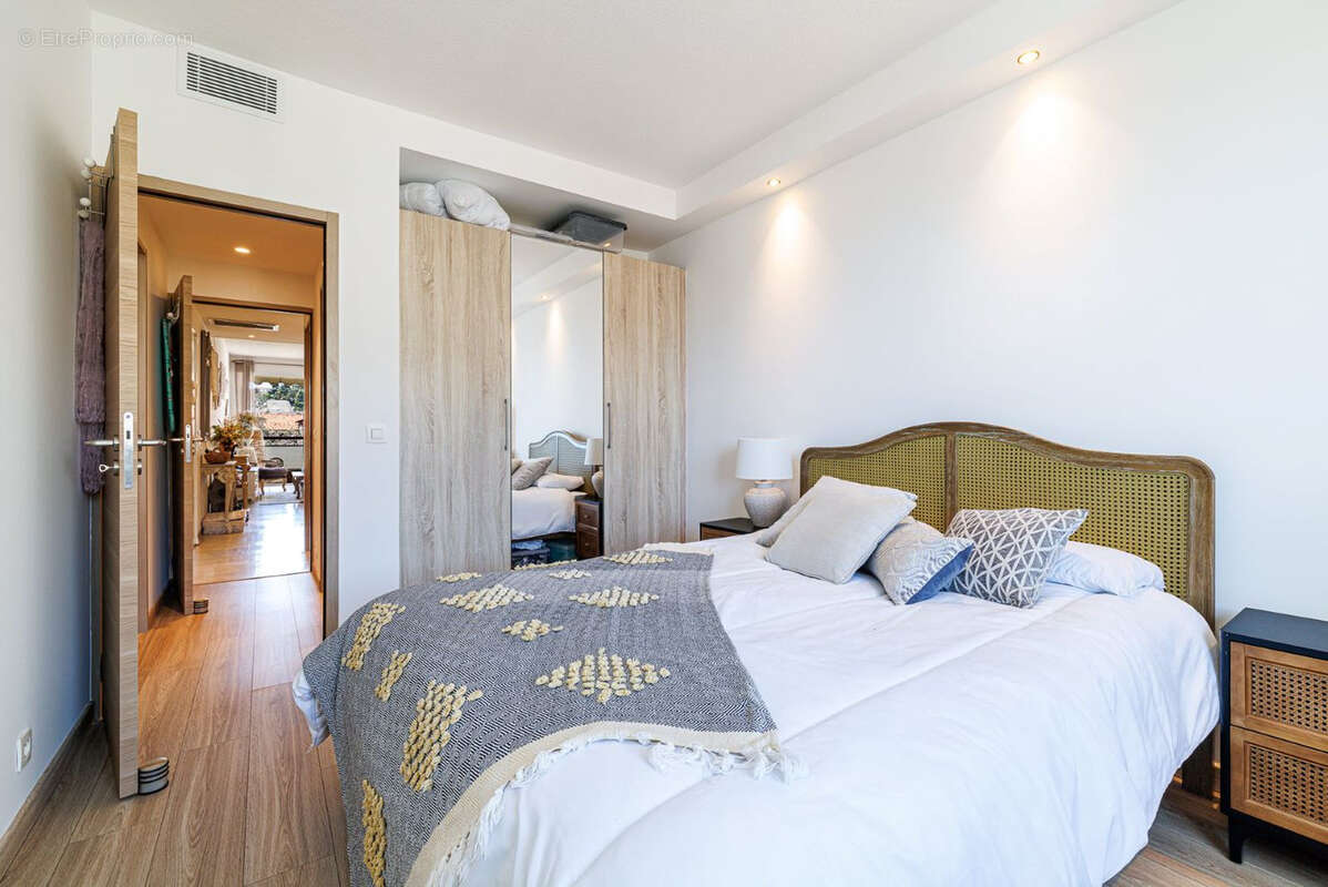 Appartement à BEAULIEU-SUR-MER