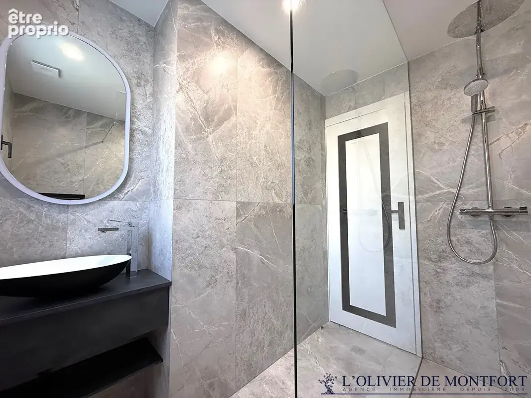 Maison contemporaine de 308 m² au sol - photo 13