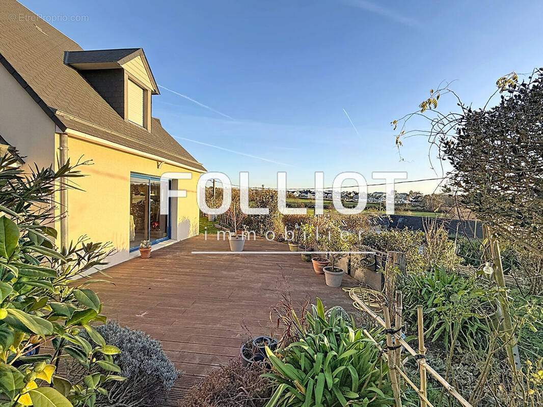 Photo Maison à Granville au prix de 455 000€
